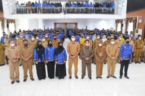 Seto Serahkan SK Pengangkatan CPNS Formasi 2021