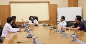 Fatmawati Rusdi Bersama Rektor UKI Paulus Makassar Perjuangkan Bantuan Rusun PUPR