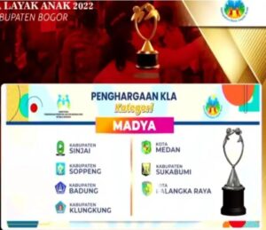 Menteri PPPA Anugerahi Sinjai ‘Kota Layak Anak’ 2022