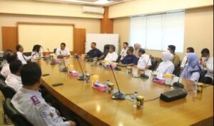 Didampingi Ketua DPRD, Kadis PTSP, Kadishub dan Kadis PU, Fatma Terima Kunjungan Komisaris Utama Pelindo