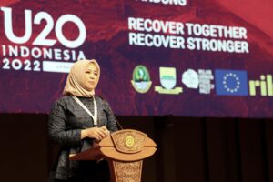 Di Konferensi Internasional, Wawali Makassar Sebut Longwis Solusi Ketahanan Pangan dan Ekonomi