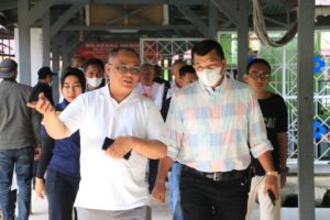 Kunjungi RSUD, Andi Utta Motivasi Pasien
