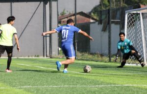 Hari Libur, Danny Pomanto Jajal Lapangan Pelita Kasih, Berhasil Cetak 5 Gol