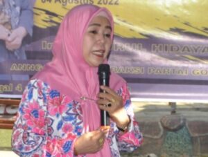 Warga Barombong Curhat ke Anggota DPRD Makassar Nurul Hidayat soal Persampahan