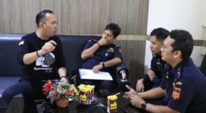 DPM-PTSP Makassar Terima Kunjungan Pihak Bea-Cukai, Ini Pembahasannya