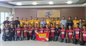 Beni Iskandar Jadi Bapak Angkat Tim Sepak Bola Makassar yang Akan Main di Porprov VII
