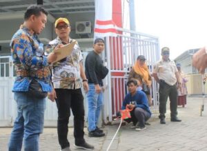 Disperkim Makassar Tinjau PSU Perumahan di Tiga Titik