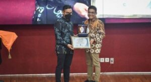 PDAM Makassar Kembali Torehkan Penghargaan