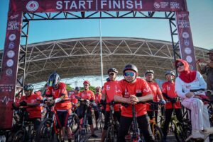 Bersepeda Sambil Berdonasi, Gubernur Sulsel Lepas Peserta Indonesia Heart Bike