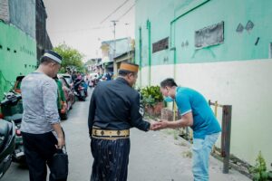 Usai Hadiri Acara Nikahan, Gubernur Andi Sudirman Melayat Ibu Stafnya yang Meninggal