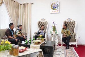 Gubernur Sulsel dan GM PT PLN Sulselrabar Dukung Percepatan Konversi BBM/Gas ke Listrik