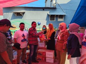 Yayasan Anak Rakyat Indonesia “Rudianto Lallo” Bantu Korban Kebakaran di Rappokalling