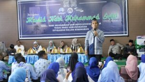 PDAM Makassar Hadirkan Ustadz Kondang Maulana saat Peringati Maulid Nabi