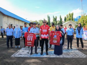Lepas Kontingen Sepakbola Makassar, Beni Iskandar: Jaga Sportivitas