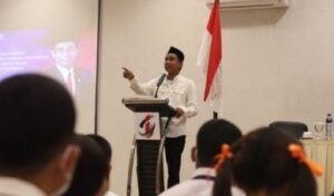 Beri Kuliah Umum kepada Maba UHM, Rudianto Lallo Akui Keberanian-Jiwa Kritis Mahasiswa