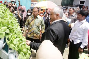 Bawa Tamu Mancanegara, Danny Pomanto Tunjukkan Partisipasi Warga di Longwis