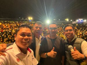 Meriah, Ady Eks Naff Bius Penonton Dalam Penutupan Porprov XVII Di Bulukumba