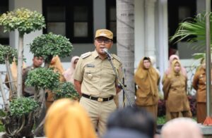 Maksimalkan Longwis Makassar, Wali Kota Danny Ingatkan Kinerja Lurah