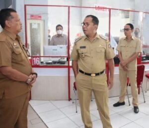 Pastikan Pelayanan Maksimal, Wali Kota Makassar Kunjungi Dukcapil