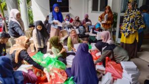 Dinsos Makassar Dirikan Dapur Umum di Lokasi Pengungsian Banjir