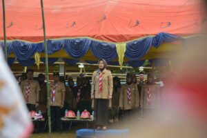 Kepala DPPPA dan Camat Tallo Dampingi Fatma Buka Lomba Tingkat II Kwartir Ranting Tallo di Lakkang