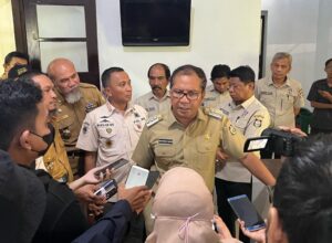 Danny Pomanto Minta Pedagang Percayakan Polemik Pasar Butung ke Perumda Pasar Makassar Raya