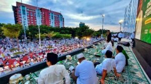 Ketua DPRD Makassar Turut Hadiri Shalat Subuh Berjamaah di Anjungan Pantai Losari