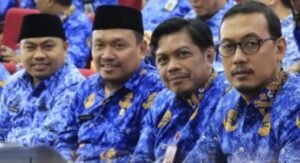 Kadiskominfo, Kadispar, Kepala Bapenda dan DPMPTSP Hadiri Rakor Bersama Walkot Makassar di Balaikota