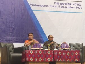 Berbicara di Rakor Dewan Pendidikan Sulsel, Amran Sulaiman Tekankan Pentingnya Keteladanan