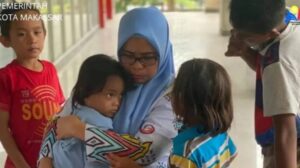 Warga Marah Anak-anaknya Tak Bisa Belajar di Dinas Perpustakaan Makassar Gegara Disegel Kontraktor