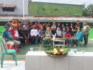Warga Bonto Makkio Bersama Camat Rappocini Lakukan Sabtu Bersih