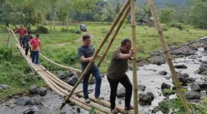 Bupati ASA Segera Bangun Jembatan Penghubung Dua Desa di Sinjai Selatan