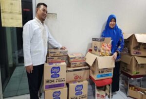 Banjir Melanda Makassar, DPPKB Turut Bantu Korban