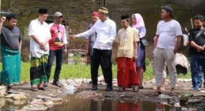 Ketua DPRD Makassar Blusukan ke Lorong-lorong di Mariso: ‘Jabatan Saya untuk Orang Banyak’