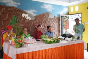 Temui Warganya, Andi Salman Baso Singgung Jalan Rusak