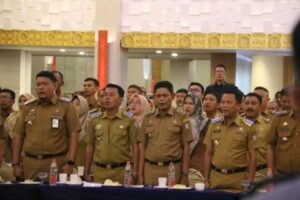 Camat Ujung Tanah Hadiri High Level Meeting TPID