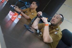 Undang Lurah & Jajarannya, Camat Panakkukang Gelar Rapat Koordinasi