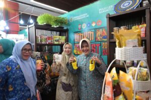 Indira Yusuf Ismail Apresiasi Pelaksanaan Festival UMKM Lorong Wisata
