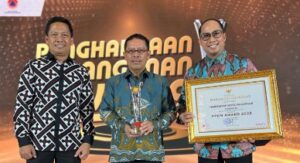 Pemkot Makassar Raih PPKM Award 2023, Bukti Keberhasilan Program Makassar Recover