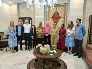 Kadis PU & Kepala UPT BLUD PAL Makassar Dampingi Danny Pomanto Terima Kunjungan Tim RISE