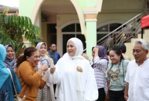 Sapa Warga Longwis Perpignan Tamalanrea, Wawali Makassar Juga Salurkan Dana Hibah ke Masjid Khaerullah