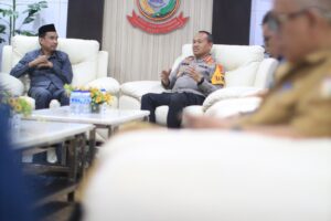 Pimpinan DPRD Siap Kolaborasi dengan Kapolrestabes Makassar yang Baru Ini