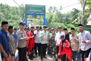 Bupati ASA Hadirkan Jembatan Gantung ARA, Guna Wujudkan Impian Warga