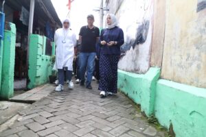 Kunjungi Kawasan Kumuh Bontomarannu Mariso, Fatmawati Rusdi Pantau Sebelum Dilakukan Penataan Ulang