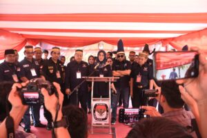 Daftarkan Bacalegnya ke KPU Makassar, NasDem Sambut Pemilu dengan Riang Gembira