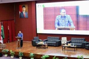 Walkot Makassar Bahas Kepemimpinan Adaptif di LK-III Badko HMI Sulselbar