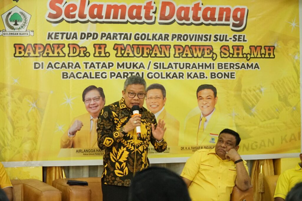 Taufan Pawe dan Fashar Padjalangi Saling Dukung di Dapil II