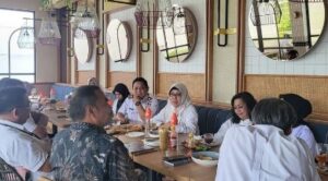 Kadis Pertanahan, DKP, Disnaker, Disperkim, Disbud Hadiri Pembahasan Srikandi & Kearsipan