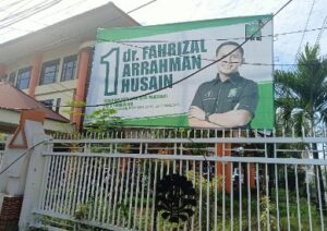 Soroti Baliho Caleg Anak Rektor Terpampang, Alumni S3 UNM Turut Berkomentar: Tidak Boleh Itu