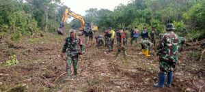TMMD ke-117 di Lemo Lemo, Pohon Besar Jadi Sasaran Penebangan